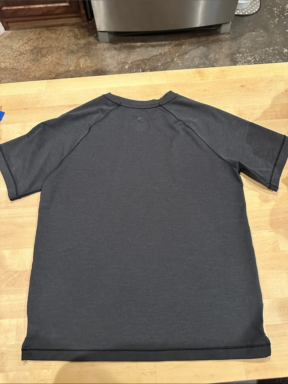 Set of 3 Old Navy Activewear Short Sleeve Shirts